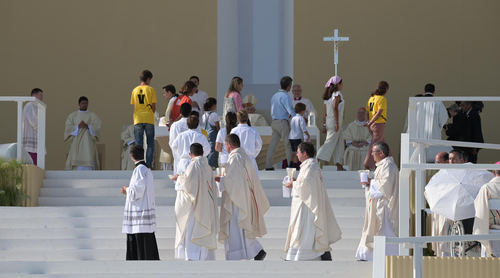 Slideshow image