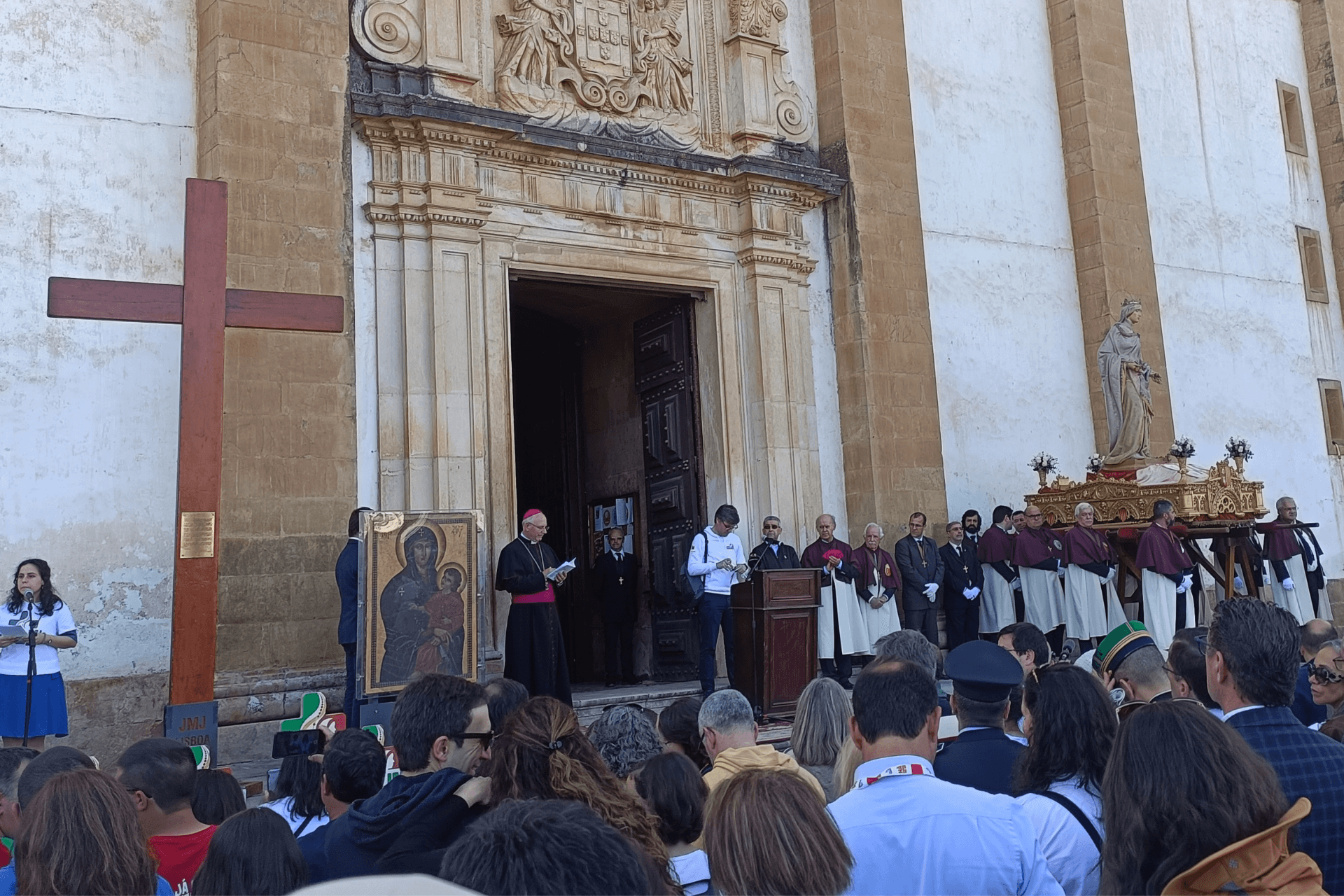 Imagem destacada do artigo: Encontro de Peregrinos em Coimbra rumo à JMJ 