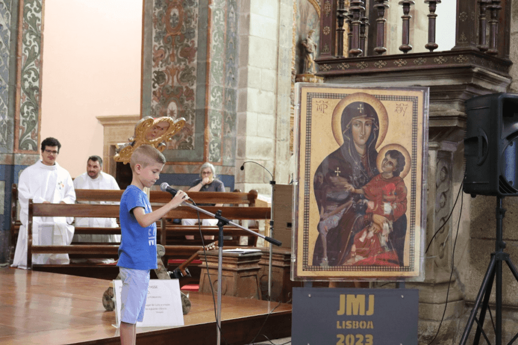 apresentacao-hino-jmj-mirandes-1-1024x683.png